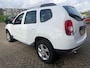 Dacia Duster 1.6 Lauréate 2wd van 2de Eigenaar met airco en bluetooth telefoon / media