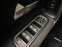Mercedes-Benz A-klasse 200 Launch Edition Premium AUTOMAAT NAVI AIRCO CAMERA CRUISE CONTROLE AMBIANCE VERLICHTING APPLE CARPLAY ANDRIOD AUTO AMG PAKKET ZEER MOOIE AUTO