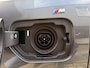 BMW 3-Serie 330e M-pakket | Panoramadak | Leder | Sportstoelen | Live cockpit | Wegklapbare trekhaak | Navigatie | Apple CarPlay | Rijstrooksensor | Climate control | 18 inch LMV | LED | DAB | PDC voor+achter | Camera | Volledig onderhouden