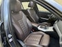 BMW 3-Serie 330e M-pakket | Panoramadak | Leder | Sportstoelen | Live cockpit | Wegklapbare trekhaak | Navigatie | Apple CarPlay | Rijstrooksensor | Climate control | 18 inch LMV | LED | DAB | PDC voor+achter | Camera | Volledig onderhouden