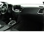 Kia Ceed Sportswagon 1.5 T-GDi GT-Line Apple Carplay/Android Auto - Cruise Control - Dodehoekdetectie - Panoramadak - Navigatie - Stuur/Stoelverwarming Fabrieksgarantie tot 07-2031