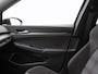 Volkswagen Golf 1.5 eHybrid 272 Pk Automaat GTE | Nieuw Model | Matrix LED | Panoramadak | Head-Up | 360 Camera | DCC | Black Style | Trekhaak | 18 Inch | 12.605 Km!!
