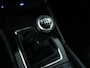 Mazda 3 2.0 SkyActiv-G 120 SkyLease | Navigatie | Stoelverwarming |