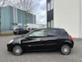 Renault Clio 1.2-16V Special Line 5-Deurs 75 PK. Zuinige en zeer fijn rijdende auto !!! Slechts 159.000 KM !!