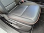 Renault Captur 1.6 E-Tech Plug-in Hybrid 160 Initiale Paris / Automaat / Apple Carplay Android Auto / Rondomzicht camera / Stuur-, en Stoelverwarming / Keyless Entry/Start / Navigatie /