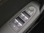 Renault Captur 1.6 E-Tech Plug-in Hybrid 160 Initiale Paris / Automaat / Apple Carplay Android Auto / Rondomzicht camera / Stuur-, en Stoelverwarming / Keyless Entry/Start / Navigatie /