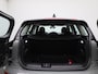 MINI Clubman 1.5 Cooper Essential | AUTOMAAT | Lage Km Stand! | Navigatie | LED Koplampen | Sfeerverlichting | Achteruitrijcamera | Voorstoelen Verwarmd | Keyless Entry | Cruise Control | Parkeersensor Achter | Apple Carplay / Android Auto | Lichtmetalen Velgen |  Lage km stand