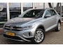 Volkswagen T-Roc 1.5TSI 150PK AUTOMAAT STYLE Navi Carplay | ERGO-Stoel | Adapt.Cruise | Electr.Klep | Camera | Keyless | Stoel/stuurverw | IQ Light |