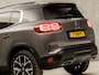 Citroën C5 Aircross 1.2 PureTech Sport Automaat (PANORAMADAK, APPLE CARPLAY, GROOT NAVI, 360 CAMERA, LEDER, SPORTSTOELEN, STOELVERWARMING, GETINT GLAS, ADAPTIVE CRUISE, ELEK ACHTERKLEP, NIEUWSTAAT)