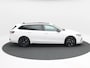 Volkswagen Passat Variant 1.5 eHybrid 272 Pk Automaat R-Line Edition | Matrix LED | Panoramadak | Head-Up | Black Style | Trekhaak | 18" | 19.087 Km!!