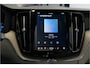 Volvo XC60 2.0 T8 AWD Recharge LONG RANGE 335kW/455pk Aut8 Ultimate Bright LUCHTVERING + HARMAN/KARDON + PANORAMADAK + PILOT ASSIST + ADAPT.CRUISE + LANE ASSIST + STOELMASSAGE + STOELVERWARMING&-VENTILATIE + 360 CAMERA + KEYLESS + PARKSENSOREN + 20" LM-VELGEN!!
