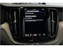 Volvo XC60 2.0 T8 AWD Recharge LONG RANGE 335kW/455pk Aut8 Ultimate Bright LUCHTVERING + HARMAN/KARDON + PANORAMADAK + PILOT ASSIST + ADAPT.CRUISE + LANE ASSIST + STOELMASSAGE + STOELVERWARMING&-VENTILATIE + 360 CAMERA + KEYLESS + PARKSENSOREN + 20" LM-VELGEN!!