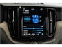 Volvo XC60 2.0 T8 AWD Recharge LONG RANGE 335kW/455pk Aut8 Ultimate Bright LUCHTVERING + HARMAN/KARDON + PANORAMADAK + PILOT ASSIST + ADAPT.CRUISE + LANE ASSIST + STOELMASSAGE + STOELVERWARMING&-VENTILATIE + 360 CAMERA + KEYLESS + PARKSENSOREN + 20" LM-VELGEN!!