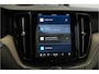 Volvo XC60 2.0 T8 AWD Recharge LONG RANGE 335kW/455pk Aut8 Ultimate Bright LUCHTVERING + HARMAN/KARDON + PANORAMADAK + PILOT ASSIST + ADAPT.CRUISE + LANE ASSIST + STOELMASSAGE + STOELVERWARMING&-VENTILATIE + 360 CAMERA + KEYLESS + PARKSENSOREN + 20" LM-VELGEN!!