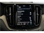 Volvo XC60 2.0 T8 AWD Recharge LONG RANGE 335kW/455pk Aut8 Ultimate Bright LUCHTVERING + HARMAN/KARDON + PANORAMADAK + PILOT ASSIST + ADAPT.CRUISE + LANE ASSIST + STOELMASSAGE + STOELVERWARMING&-VENTILATIE + 360 CAMERA + KEYLESS + PARKSENSOREN + 20" LM-VELGEN!!