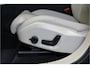 Volvo XC60 2.0 T8 AWD Recharge LONG RANGE 335kW/455pk Aut8 Ultimate Bright LUCHTVERING + HARMAN/KARDON + PANORAMADAK + PILOT ASSIST + ADAPT.CRUISE + LANE ASSIST + STOELMASSAGE + STOELVERWARMING&-VENTILATIE + 360 CAMERA + KEYLESS + PARKSENSOREN + 20" LM-VELGEN!!