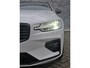Volvo V60 2.0 B3 R-Design | Apple Carplay/Android Auto | 19 inch  | Draadloos laden