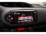 Toyota Yaris 1.3 VVT-i[5-Deurs Leder Navi]