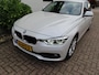 BMW 3-Serie (f30) 330e iPerformance 252pk/ Centennial Executive/ SOH 84%/ Parelmoer wit/ All season banden/ Led koplampen/ Origineel NL/ NAP