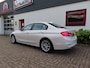 BMW 3-Serie (f30) 330e iPerformance 252pk/ Centennial Executive/ SOH 84%/ Parelmoer wit/ All season banden/ Led koplampen/ Origineel NL/ NAP