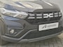 Dacia Jogger 1.6 Hybrid 140 Expression 7p. Automaat / 7 Persoons / Navigatie via Apple Carplay of Android Auto / Stoelverwarming / Cruise control / Achteruitrijcamera / Climate control / Parkeersensoren voor en achter /