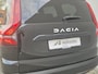 Dacia Jogger 1.6 Hybrid 140 Expression 7p. Automaat / 7 Persoons / Navigatie via Apple Carplay of Android Auto / Stoelverwarming / Cruise control / Achteruitrijcamera / Climate control / Parkeersensoren voor en achter /