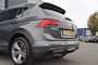 Volkswagen Tiguan 1.5 TSI DSG R-line 150pk / Navi / Camera / Trekhaak wegkl.b./ Park-assist / ACC