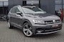 Volkswagen Tiguan 1.5 TSI DSG R-line 150pk / Navi / Camera / Trekhaak wegkl.b./ Park-assist / ACC