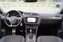 Volkswagen Tiguan 1.5 TSI DSG R-line 150pk / Navi / Camera / Trekhaak wegkl.b./ Park-assist / ACC