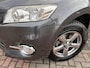 Toyota RAV4 2.0 VVTi Dynamic Clima Cruise Trekhaak Top onderhouden!
