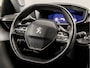 Peugeot 2008 1.2 PureTech Allure Sport Automaat (VIRTUAL COCKPIT, APPLE CARPLAY, GROOT NAVI, LEDER, STOELVERWARMING, 360 CAMERA, LED KOPLAMPEN, LM VELGEN, KEYLESS, NIEUWSTAAT)