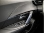 Peugeot 2008 1.2 PureTech Allure Sport Automaat (VIRTUAL COCKPIT, APPLE CARPLAY, GROOT NAVI, LEDER, STOELVERWARMING, 360 CAMERA, LED KOPLAMPEN, LM VELGEN, KEYLESS, NIEUWSTAAT)