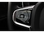 Volvo V60 B4 Automaat Plus Dark Trekhaak | Premium Audio by Harman Kardon | Stoelventilatie | Panoramadak | Driver Awareness | Driver Assist | Getinte ramen | Verwarmbare voorstoelen | Verwarmbaar stuurwiel | Verwarmbare achterbank | Visual Park Assist | 19 Inch | Driver Awareness | Driver Assistance | Draadloos telefoon opladen | Google Maps | Google Assistant | Apple Carplay | Camera achter | Keyless | Noodreservewiel