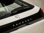 Peugeot 208 1.2 PureTech Sport (APPLE CARPLAY, GROOT NAVI, PARKEERSENSOREN, GETINT GLAS, SPORTSTOELEN, LANE ASSIST, NIEUWE APK, NIEUWSTAAT)
