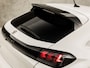 Peugeot 208 1.2 PureTech Sport (APPLE CARPLAY, GROOT NAVI, PARKEERSENSOREN, GETINT GLAS, SPORTSTOELEN, LANE ASSIST, NIEUWE APK, NIEUWSTAAT)