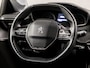 Peugeot 208 1.2 PureTech Sport (APPLE CARPLAY, GROOT NAVI, PARKEERSENSOREN, GETINT GLAS, SPORTSTOELEN, LANE ASSIST, NIEUWE APK, NIEUWSTAAT)