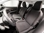 Peugeot 208 1.2 PureTech Sport (APPLE CARPLAY, GROOT NAVI, PARKEERSENSOREN, GETINT GLAS, SPORTSTOELEN, LANE ASSIST, NIEUWE APK, NIEUWSTAAT)