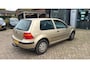 Volkswagen Golf 1.6-16V Trendline - MOTORSTORING -