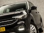 Volkswagen T-Cross 1.0 TSI Sport Automaat (APPLE CARPLAY, GROOT NAVI, GETINT GLAS, PARKEERSENSOREN, SPORTSTOELEN, LM VELGEN, ADAPTIVE CRUISE, NIEUWE APK, NIEUWSTAAT)