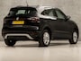 Volkswagen T-Cross 1.0 TSI Sport Automaat (APPLE CARPLAY, GROOT NAVI, GETINT GLAS, PARKEERSENSOREN, SPORTSTOELEN, LM VELGEN, ADAPTIVE CRUISE, NIEUWE APK, NIEUWSTAAT)