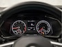 Volkswagen T-Cross 1.0 TSI Sport Automaat (APPLE CARPLAY, GROOT NAVI, GETINT GLAS, PARKEERSENSOREN, SPORTSTOELEN, LM VELGEN, ADAPTIVE CRUISE, NIEUWE APK, NIEUWSTAAT)