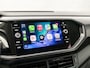 Volkswagen T-Cross 1.0 TSI Sport Automaat (APPLE CARPLAY, GROOT NAVI, GETINT GLAS, PARKEERSENSOREN, SPORTSTOELEN, LM VELGEN, ADAPTIVE CRUISE, NIEUWE APK, NIEUWSTAAT)