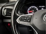 Volkswagen T-Cross 1.0 TSI Sport Automaat (APPLE CARPLAY, GROOT NAVI, GETINT GLAS, PARKEERSENSOREN, SPORTSTOELEN, LM VELGEN, ADAPTIVE CRUISE, NIEUWE APK, NIEUWSTAAT)