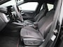 Audi A3 Sportback 45 TFSI e S edition Competition 272 PK | S-line | 18 inch velgen | Elektrisch bedienbare achterklep | Stoelverwarming | Head-up display | Sonos |