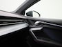 Audi A3 Sportback 45 TFSI e S edition Competition 272 PK | S-line | 18 inch velgen | Elektrisch bedienbare achterklep | Stoelverwarming | Head-up display | Sonos |