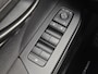 Toyota C-HR 1.8 Hybrid 140 Dynamic Automaat / Nieuw Model / Allseason banden / Stuur-, Stoel en Voorruitverwarming / Achteruitrijcamera / Elektrische achterklep / Keyless Entry/Start / Adaptief CC / Apple Carplay Android Auto / Climate control /