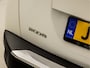 Peugeot 2008 1.2 PureTech Sport (APPLE CARPLAY, PARELMOER, GROOT NAVI, 360 CAMERA, SPORTSTOELEN, LANE ASSIST, PARKEERSENSOREN, CRUISE, NIEUWSTAAT)