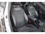 Mercedes-Benz A-klasse Limousine A 250e AMG-Line 218pk | Camera | Sfeer | Cruise | Climate | Multibeam | Pano | Keyless | Navi