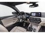BMW 5-Serie Touring 530e xDrive Business Edition Plus Pano Comfortstoelen M-pakket