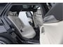 BMW 5-Serie Touring 530e xDrive Business Edition Plus Pano Comfortstoelen M-pakket